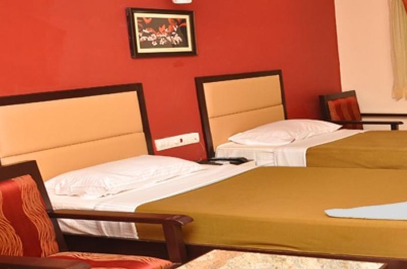 Hotel Sri Arulmuthu Residency - Triple Room1